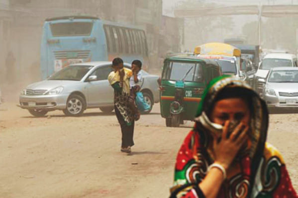 বিশ্বের তৃতীয় দূষিত শহর ঢাকা