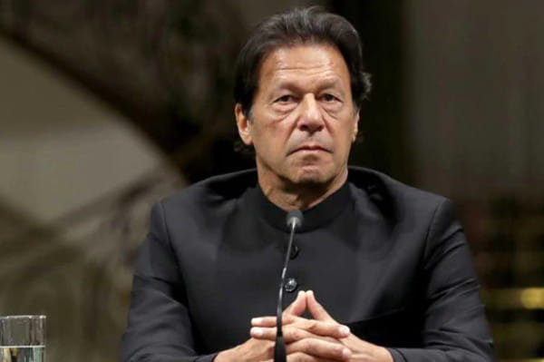 পাকিস্তানের প্রধানমন্ত্রী ইমরান খান। ফাইল ছবি: রয়টার্স