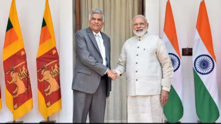 শ্রীলঙ্কার নতুন প্রধানমন্ত্রী হিসেবে শপথ নিয়েছেন দেশটির ৫ বারের সাবেক প্রধানমন্ত্রী রনিল বিক্রমাসিংহে