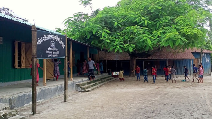 চিলমারী বিদ্যালয়