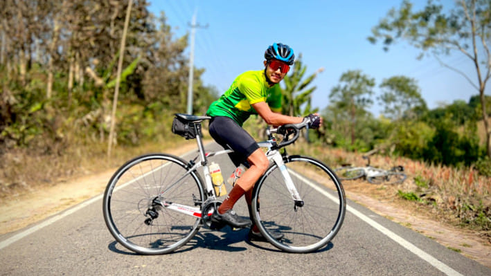 সুস্থ জীবনের জন্য প্রভাতের ১ লাখ কিলোমিটার সাইক্লিং 