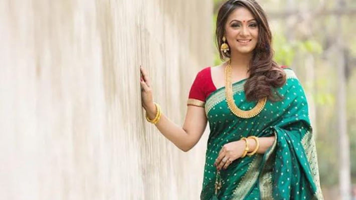 আফসানা আরা বিন্দু : ৮ বছর পর লাক্স তারকা বিন্দু আবার অভিনয়ে