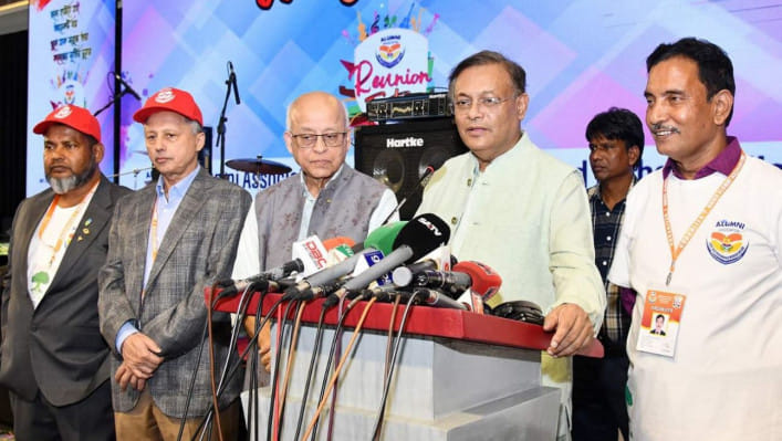 ‘খালেদা জিয়া জনসভায় যাওয়া-না যাওয়া অবাস্তব ও অলিক চিন্তা’