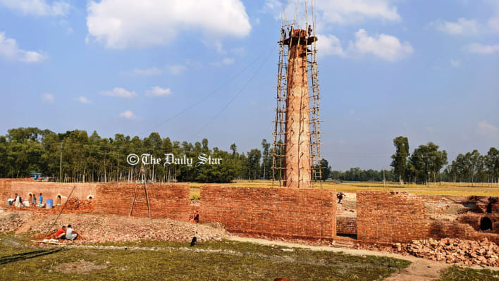 কৃষিজমিতে ইটভাটা