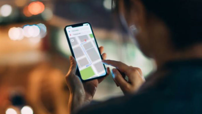 ফোন ট্র্যাকিং হচ্ছে কি না কীভাবে বুঝবেন, বন্ধের ৩ উপায়