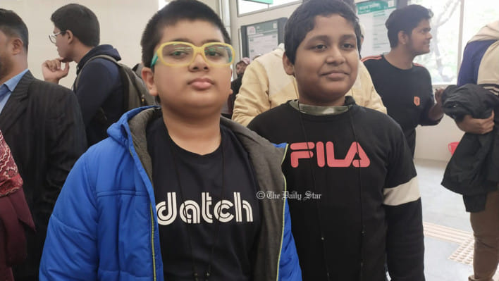 এ জার্নি বাই মেট্রোরেল!