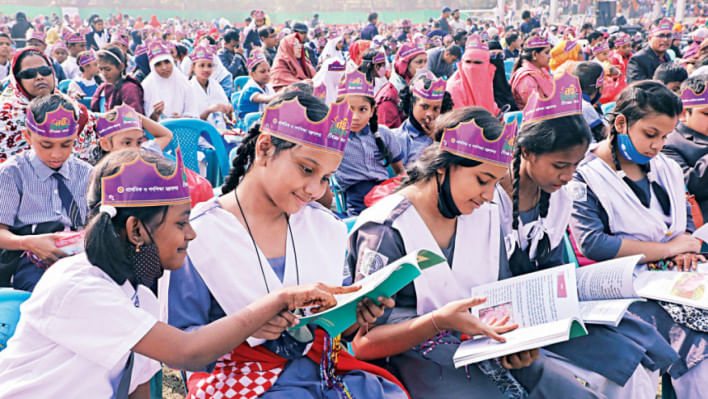 মহামারিতে ঝরে পড়েছে সাড়ে ১৭ লাখ শিক্ষার্থী