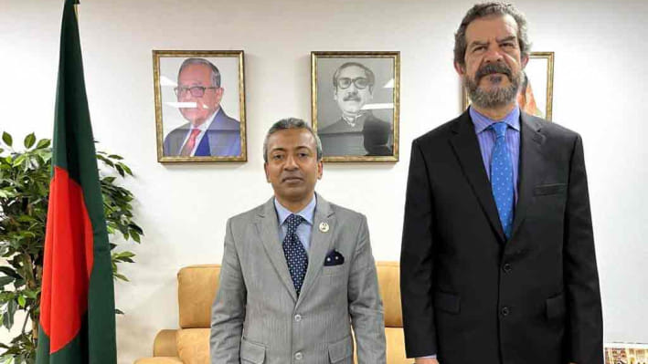 রোহিঙ্গাদের আশ্রয় দেওয়ায় বাংলাদেশের প্রশংসা