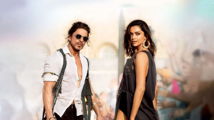 ‘পাঠান’ সিনেমায় শাহরুখ-দীপিকার পারিশ্রমিক ও ৫ দিনের আয়