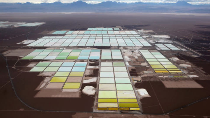 লিথিয়ামের চাহিদা বাড়ার সুযোগ নিতে চায় দক্ষিণ আমেরিকা