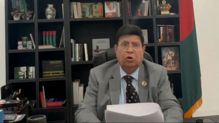 বিশ্ব সম্প্রদায়কে রোহিঙ্গা প্রত্যাবর্তনে মিয়ানমারের ওপর চাপ প্রয়োগের আহবান