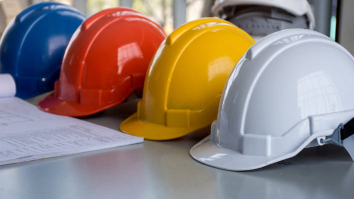 সেফটি হেলমেট: কোন রঙের কী অর্থ