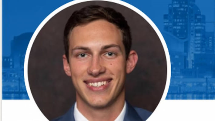 ব্যাংক কর্মকর্তা কনর স্টারজানের (২৩) গুলিতে প্রাণ হারিয়েছেন তার ৫ সহকর্মী। ছবি: লিংকডইন প্রোফাইল থেকে সংগৃহীত