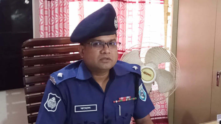 কামাল হোসেন