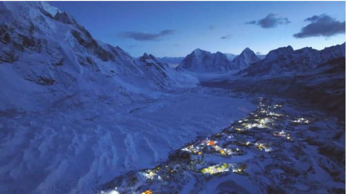এভারেস্ট বেস ক্যাম্প। ফাইল ছবি: রয়টার্স
