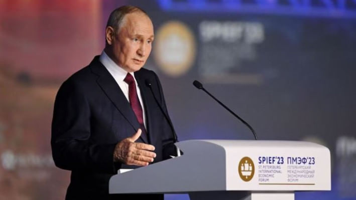 বেলারুশে রাশিয়ার পরমাণু বোমা