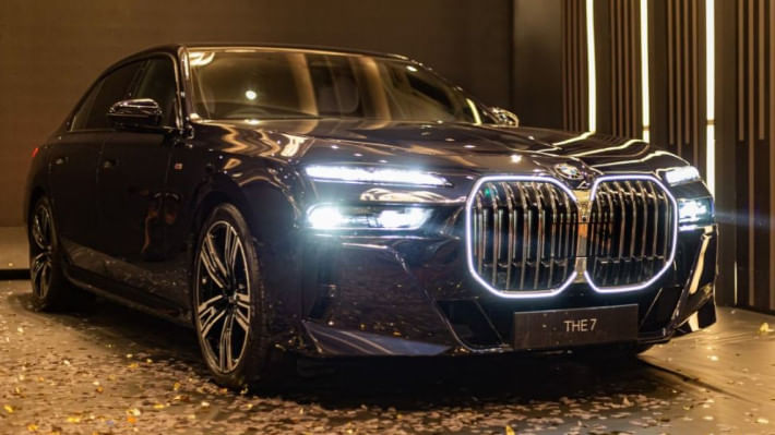 দেশের বাজারে বিএমডব্লিউ ৭৩৫আই