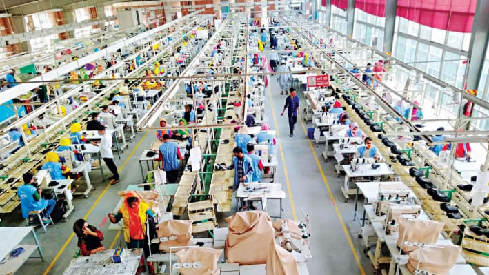 সিনথেটিক জুতা