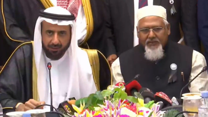 ট্রানজিট নিয়ে করা যাবে ওমরা হজ: ধর্ম প্রতিমন্ত্রী