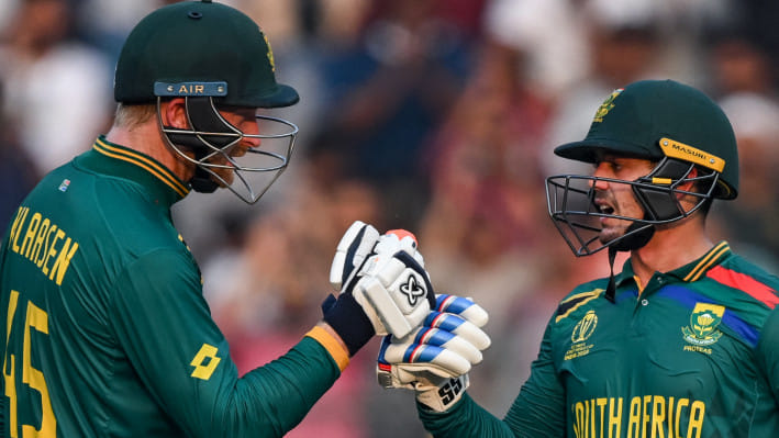 সর্বোচ্চ ছক্কার রেকর্ড গড়ল দক্ষিণ আফ্রিকা