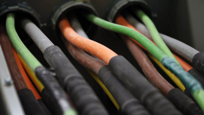 সামিট কমিউনিকেশনস, সিডিনেট কমিউনিকেশনস, মেটাকোর সাবকম লিমিটেড, দেশের প্রথম বেসরকারি সাবমেরিন ক্যাবল, সামিট,