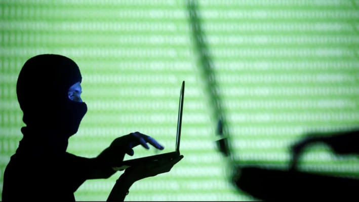 সাইবার হামলা। প্রতিকী ছবি: রয়টার্স/দাদো রুভিচ