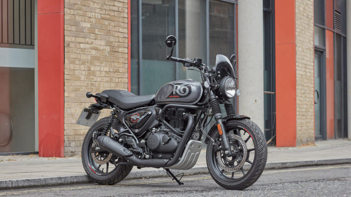 রয়াল এনফিল্ডের হান্টার ৩৫০ মডেল। ছবি: রয়াল এনফিল্ডের ওয়েবসাইট