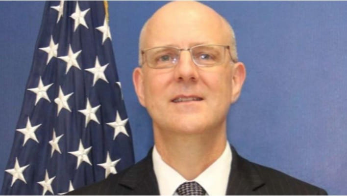 বাংলাদেশে যুক্তরাষ্ট্রের পরবর্তী রাষ্ট্রদূত হিসেবে বেইজিংয়ের মার্কিন মিশনের ডেপুটি চিফ ডেভিড স্লেটন মিলকে মনোনয়ন দিয়েছেন প্রেসিডেন্ট জো বাইডেন। ছবি: ইউএনবি