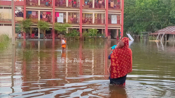 লক্ষ্মীপুরে বন্যা