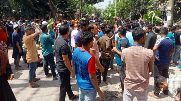 পোশাক কারখানা