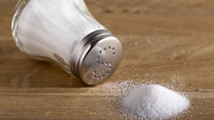 কাঁচা লবণ