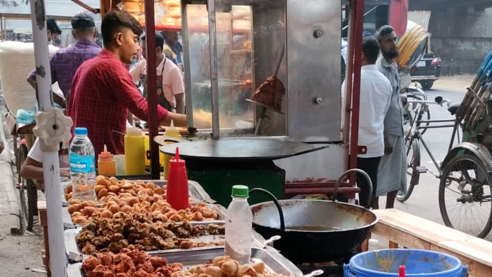 ফার্মগেটের স্ট্রিটফুড