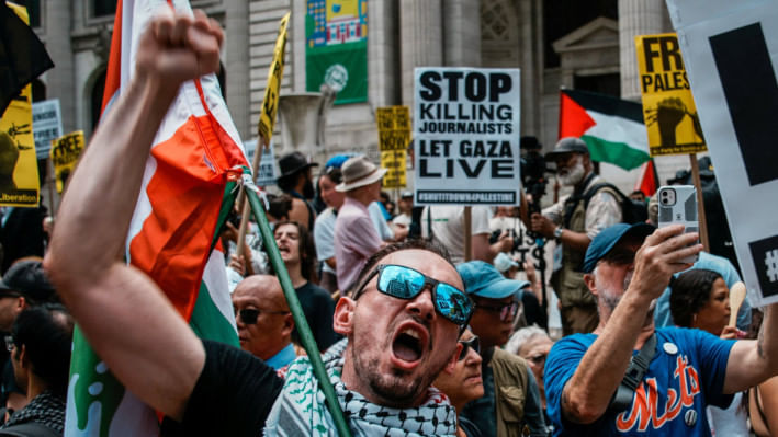 নিউইয়র্ক শহরে গাজাবাসীর পক্ষে সমাবেশ। ছবি: রয়টার্স