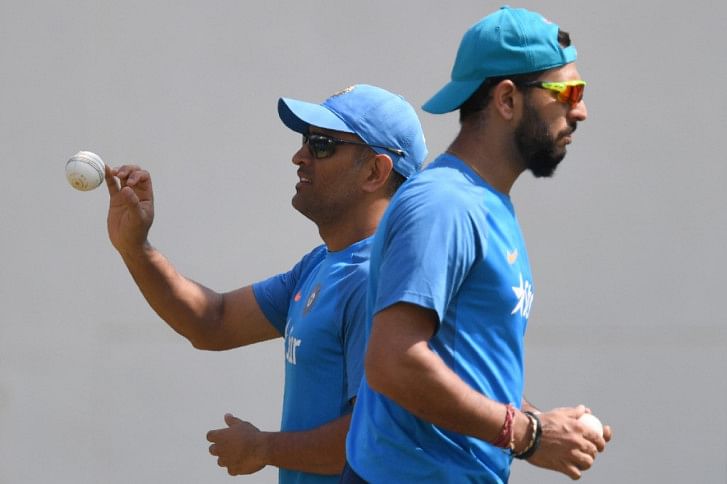 Yuvraj Singh And MS dhoni Yuvraj Singh And MS dhoni