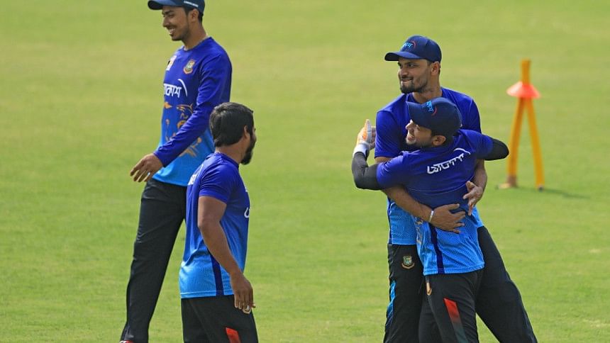 Mashrafe Mortaza & Mushfiqur Rahim Mashrafe Mortaza & Mushfiqur Rahim