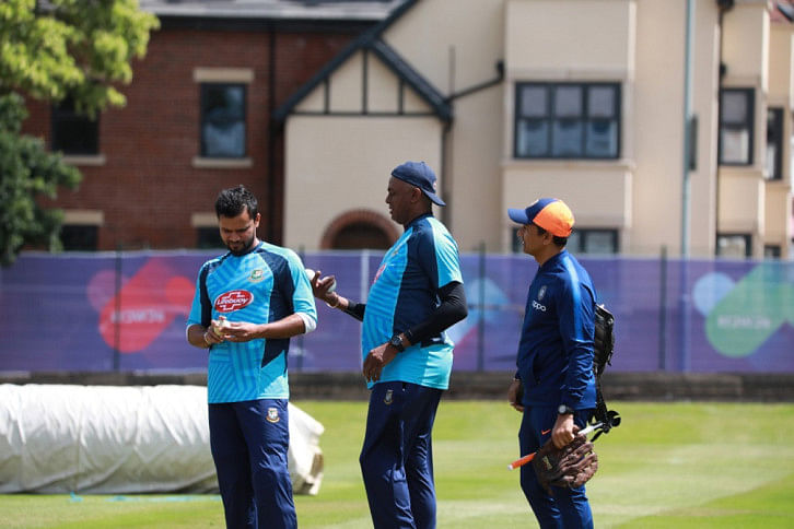 Mashrafe & Walsh Mashrafe & Walsh