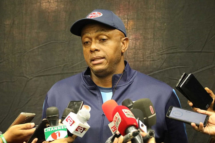 courtney walsh courtney walsh
