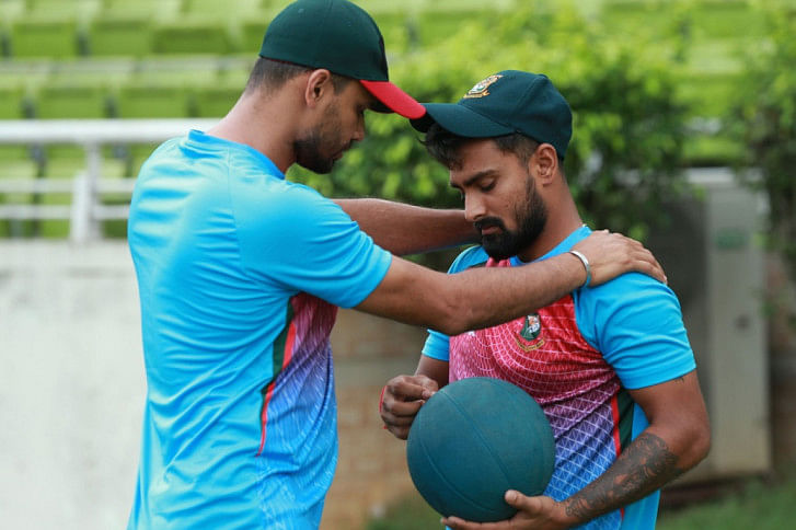Liton Das-Mashrafee Mortaza Liton Das-Mashrafee Mortaza