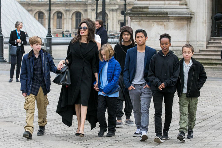 Angelina Jolie with Kids Angelina Jolie with Kids