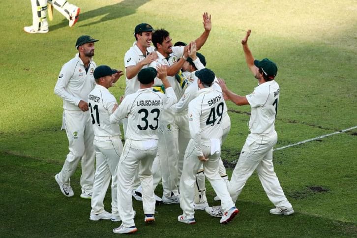 australia and starc australia and starc