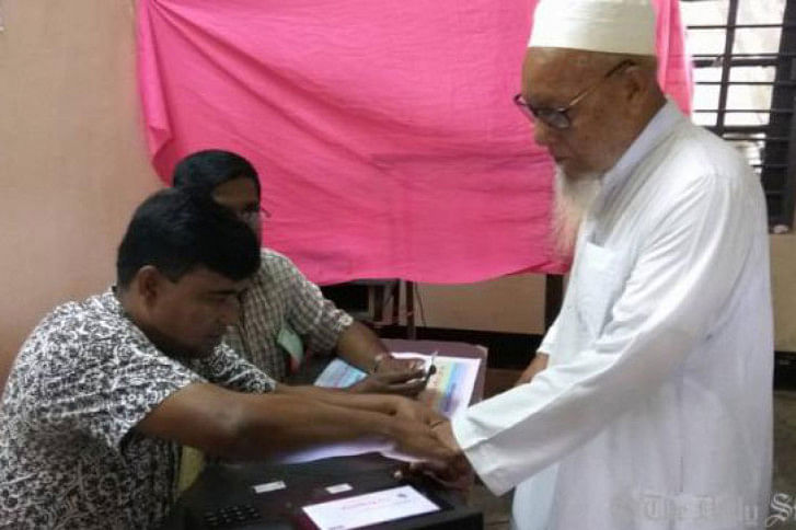 Casting vote in Khulna City Corporation Election 2018 Casting vote in Khulna City Corporation Election 2018