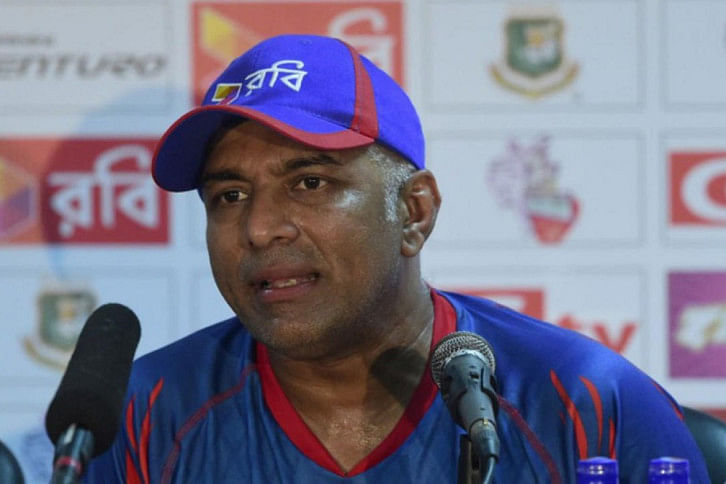 Chandika Hathurusingha Chandika Hathurusingha