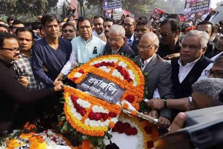fakhrul-web-pic-1.jpg fakhrul-web-pic-1.jpg