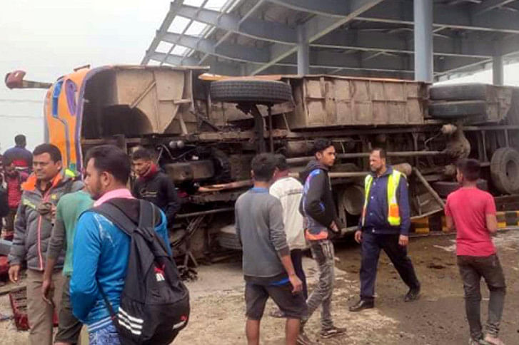 Faridpur road accident Faridpur road accident