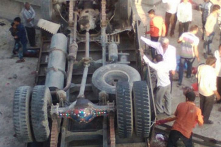 gujarat road accident gujarat road accident