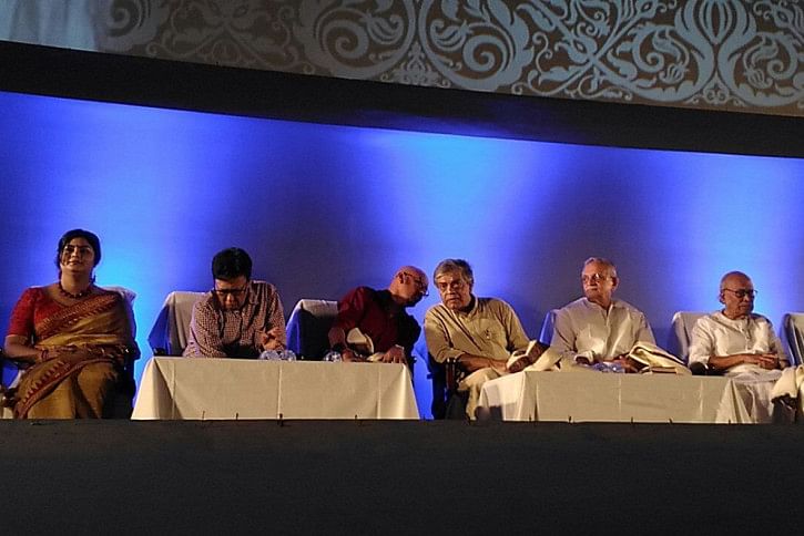 Gulzar Gulzar