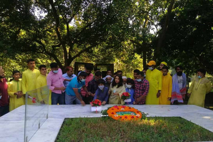 Humayun_Ahmed_13Nov20.jpg Humayun_Ahmed_13Nov20.jpg