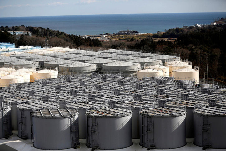 JAPAN-DISASTER-WATER.jpg JAPAN-DISASTER-WATER.jpg