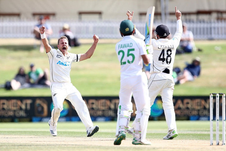 Neil Wagner & Fawad Alam Neil Wagner & Fawad Alam