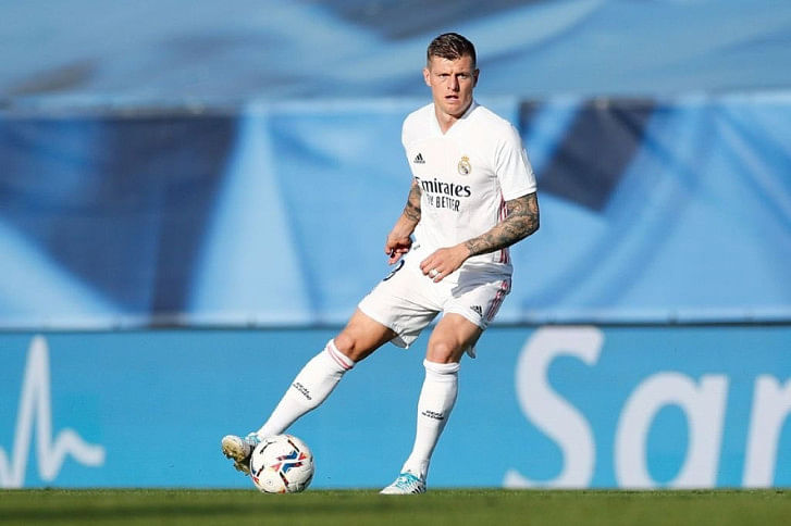 kroos kroos